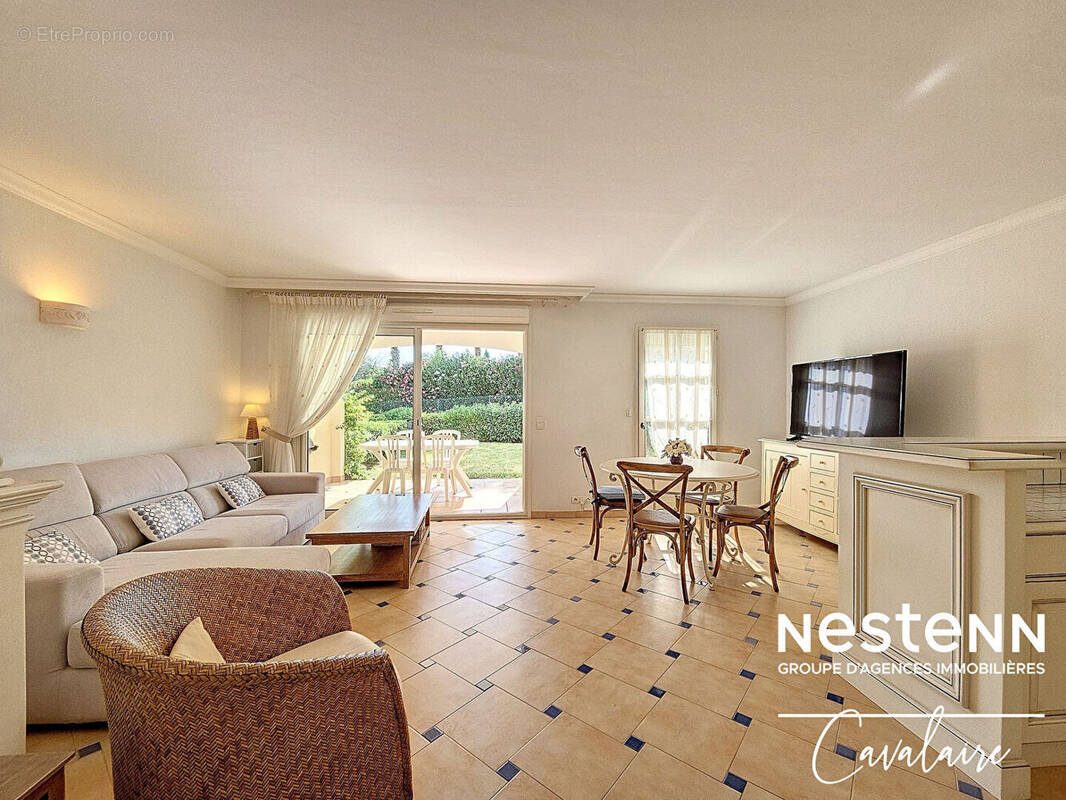 Appartement à LA CROIX-VALMER