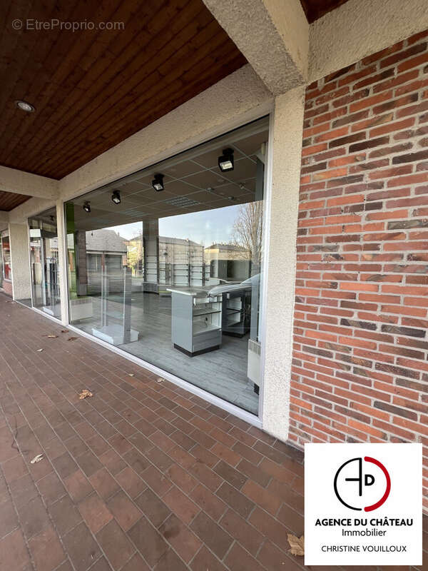 Commerce à SULLY-SUR-LOIRE