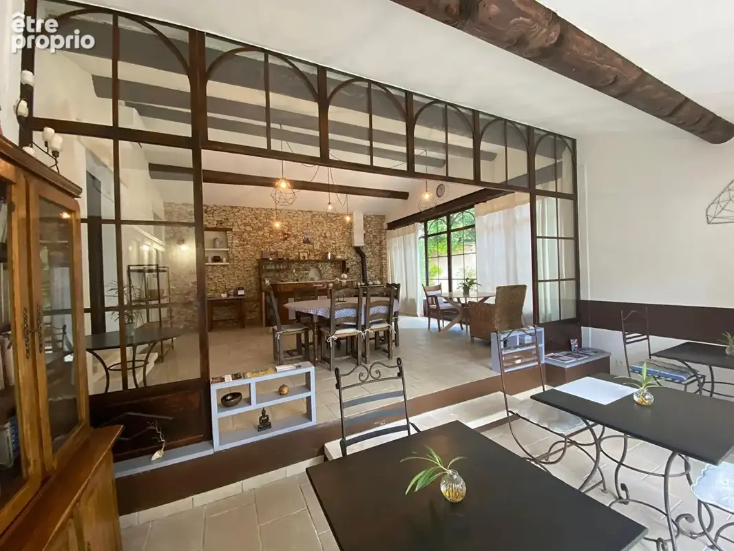 Maison 237m² à lacoste - photo 3