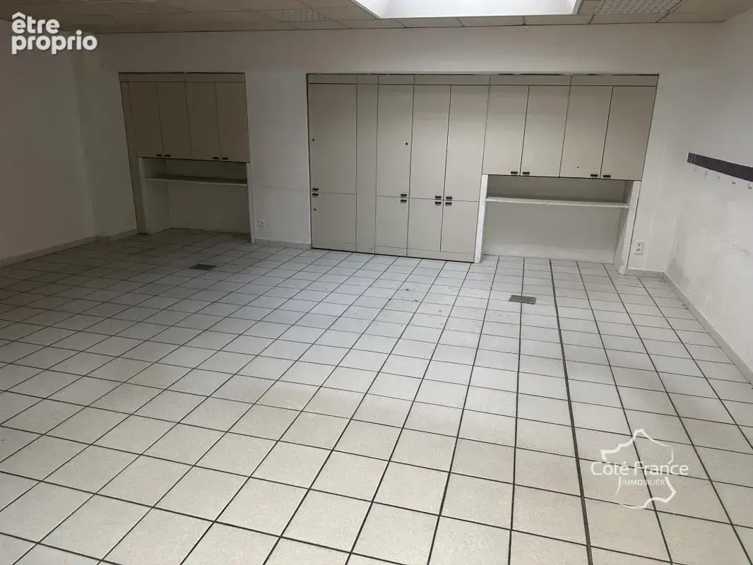 Excellente opportunité   local commercial de 250 m2 au coeur - photo 8