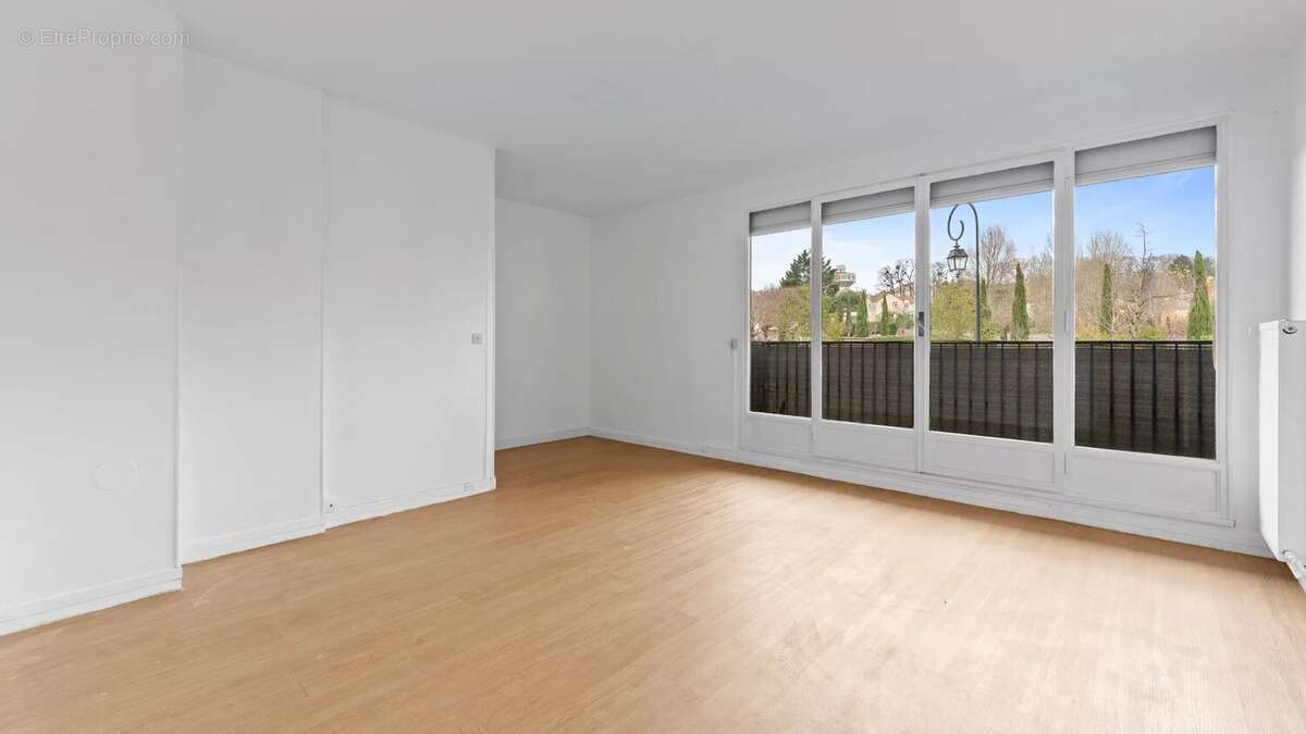 Appartement à VAUCRESSON