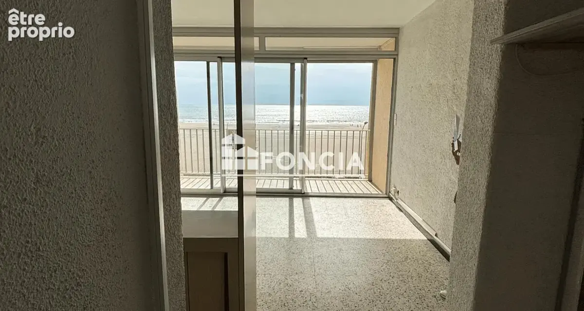  à vendre – t2 vue mer à deux pas de la plage  - photo 2