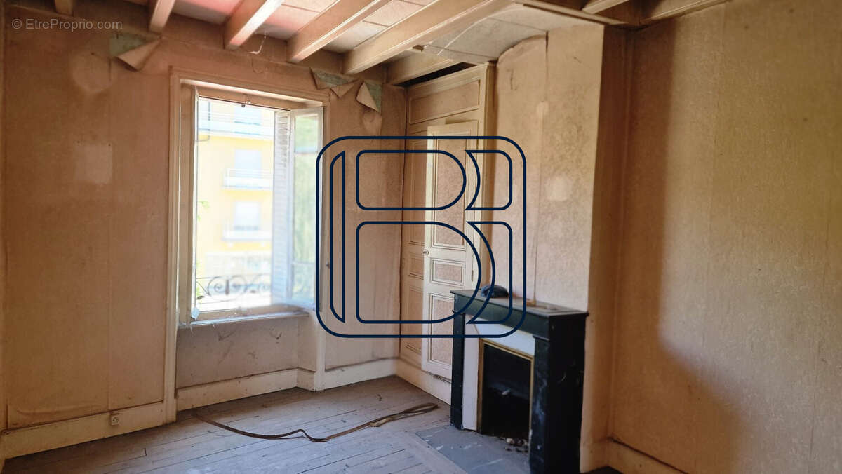 Maison 140 m² à Courpiere  - photo 3