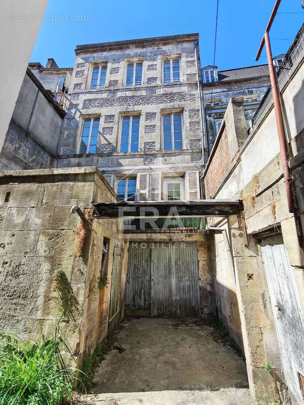 Immeuble 170m² à cognac - photo 18