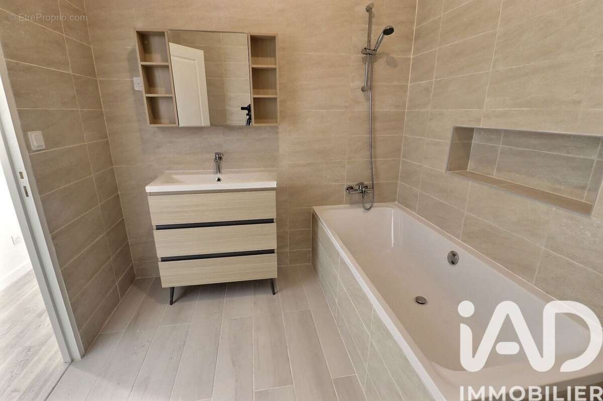 Photo 7 - Appartement à MARSEILLE-8E