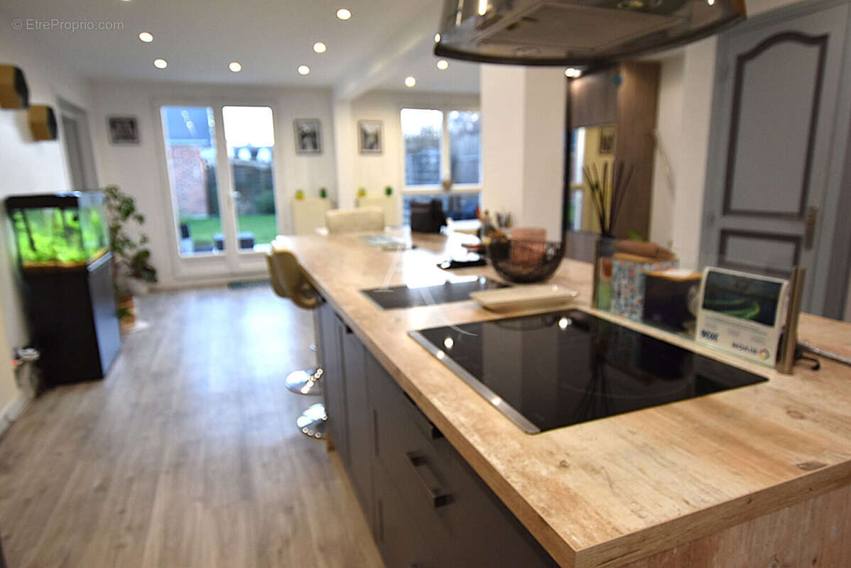 Maison à COMBS-LA-VILLE