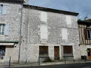 Maison à CASTELNAU-MONTRATIER