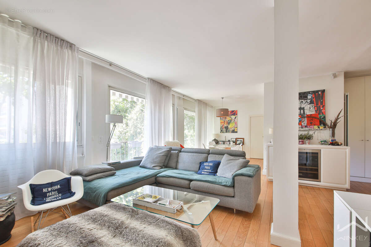 Neuilly-sur-Seine — Quartier Chézy — Rare 3 chambres de 106 m2 dans un écrin de verdure - photo 2