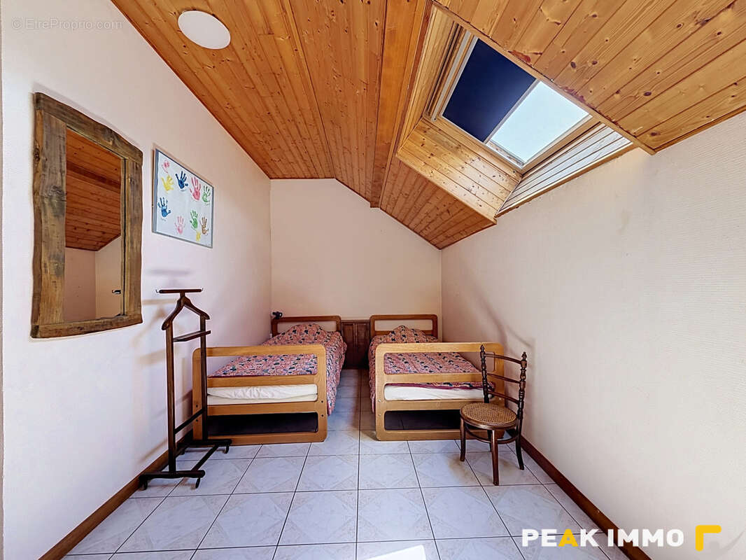 maison 5 pièces - 183m2 - Gresy sur aix - photo 9