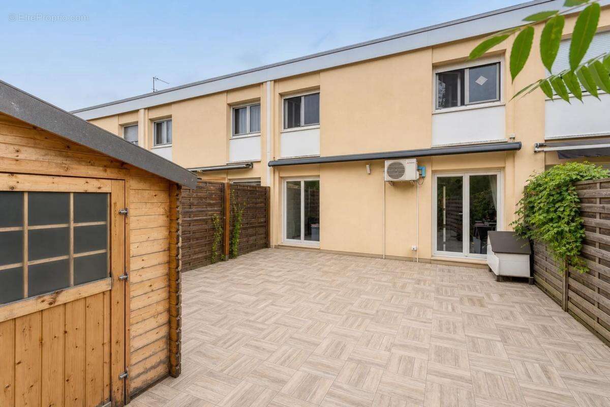 Appartement de 3 pièces de 80 m² située à Mérignac - photo 11