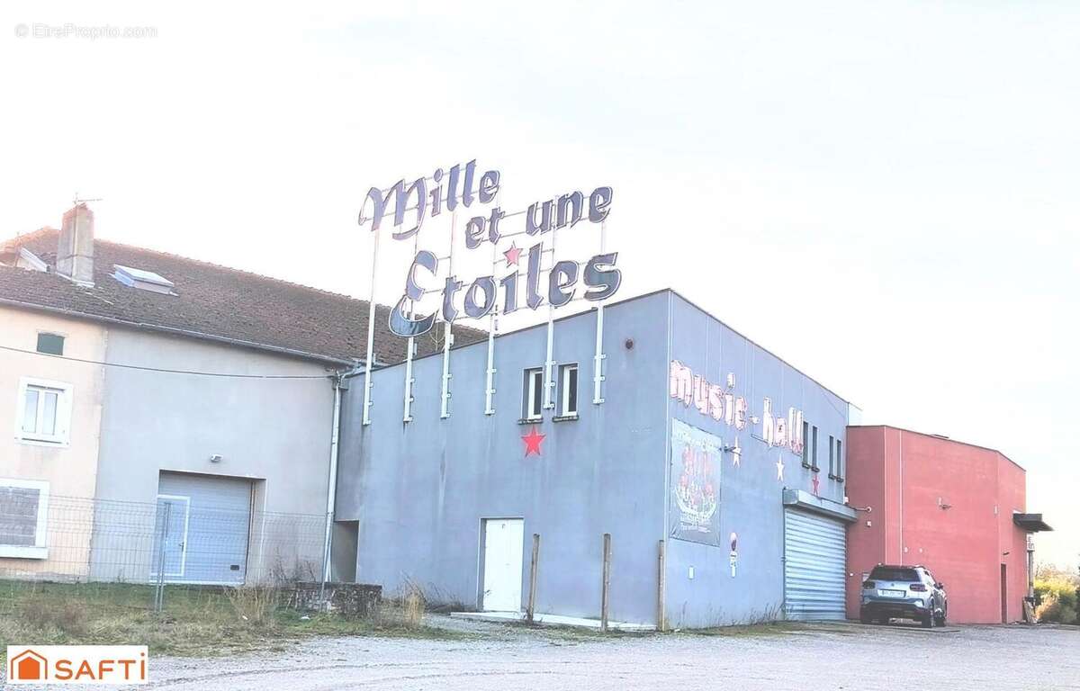 Photo 3 - Commerce à CHARMES