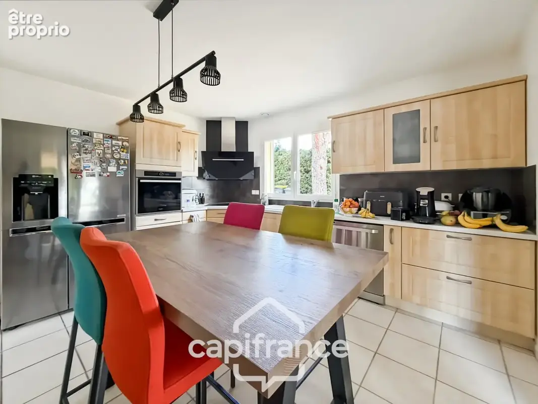 Maison Familiale avec piscine composée de 5 chambres sur ANJOU (38) - photo 11