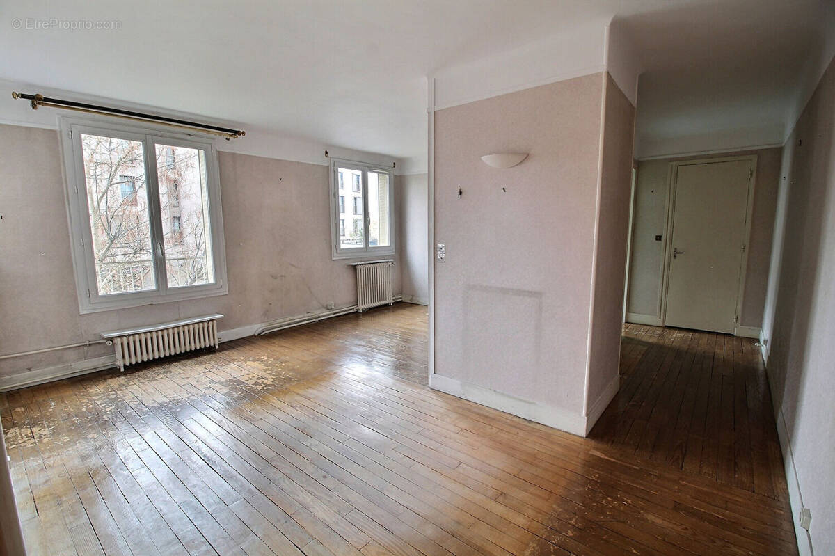 Appartement à COLOMBES