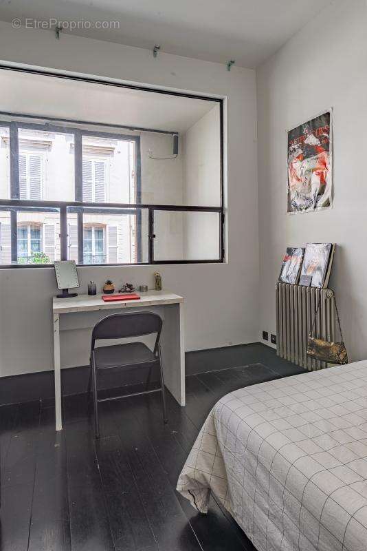 Appartement à PARIS-9E