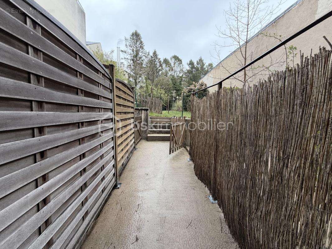 Appartement à LA GUERCHE-SUR-L'AUBOIS