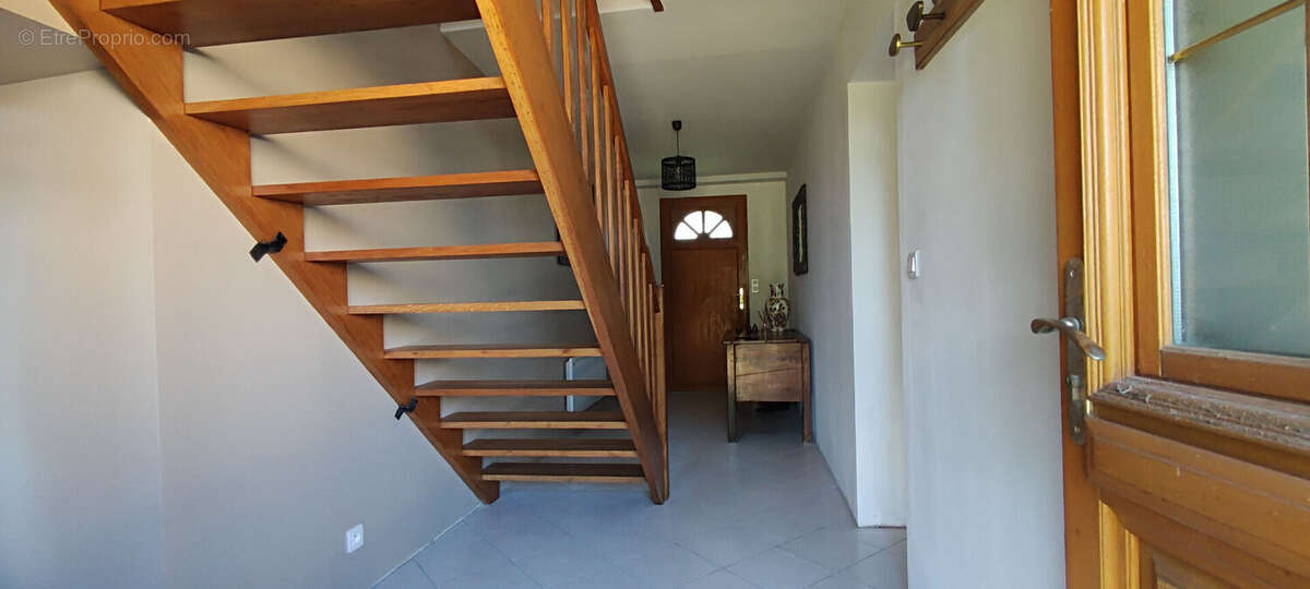 Maison à SAINT-VALERIEN