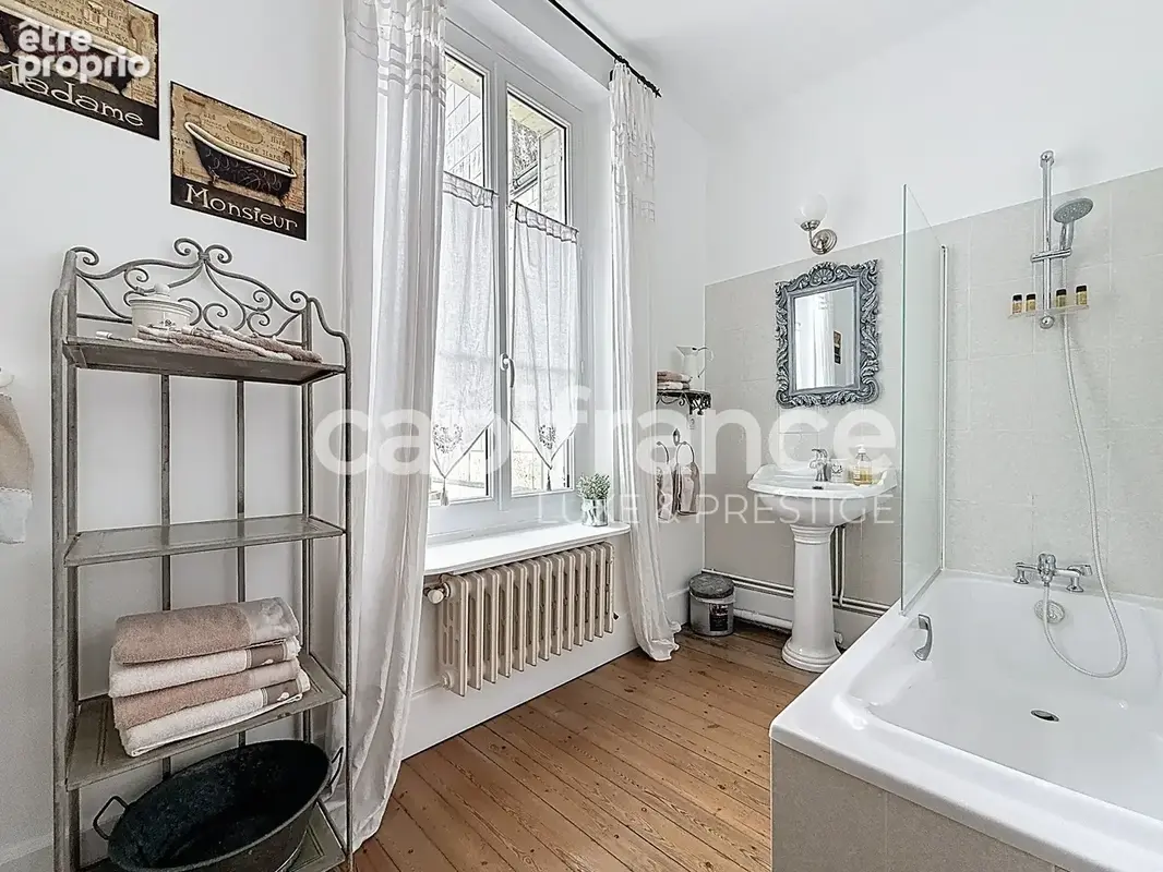 Maison d'exception, au coeur de Langeais 420 m², 8 chambres - photo 11