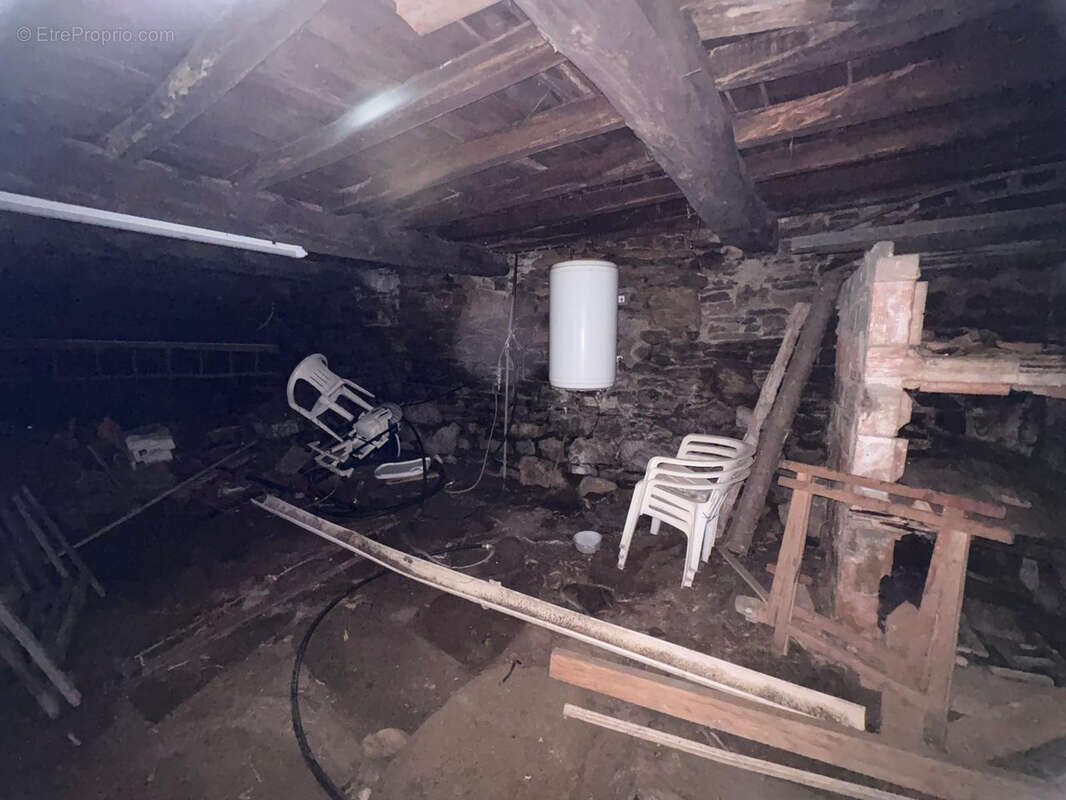 Maison à CASSAGNOLES