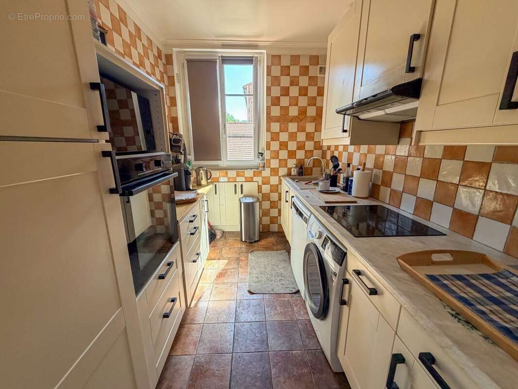 Appartement à LE RAINCY