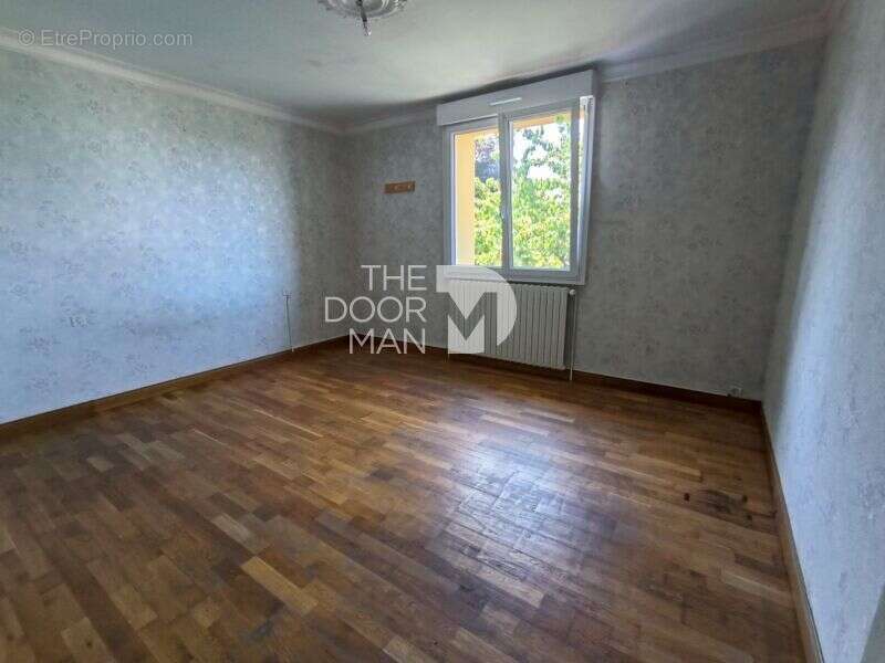 Maison 53100 - photo 5