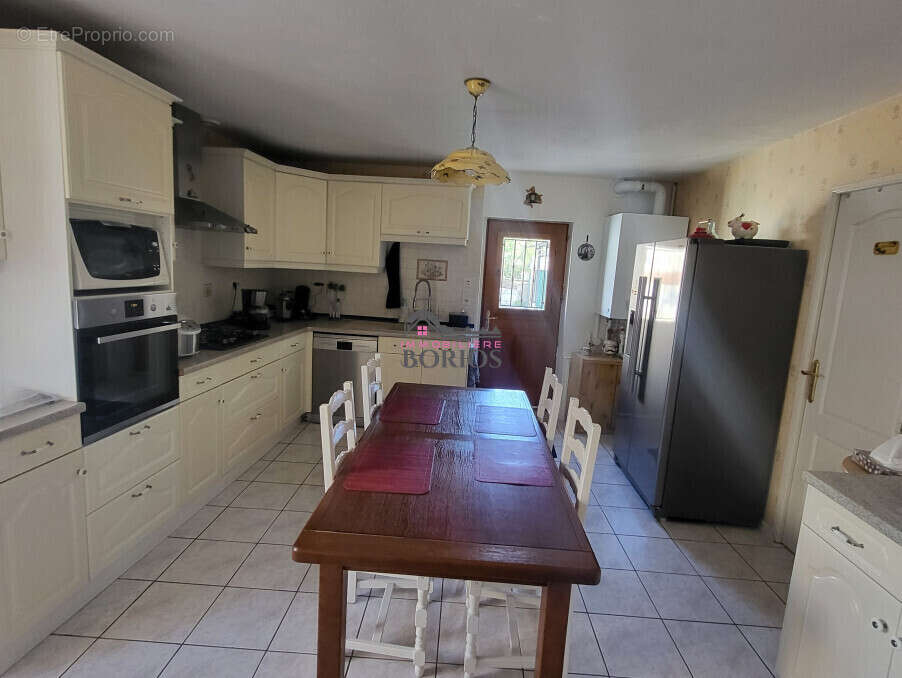 Maison à VERDUN-SUR-LE-DOUBS