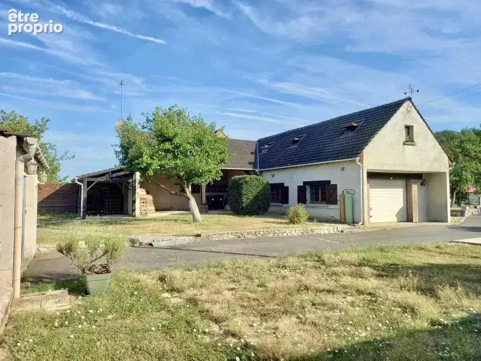 Pavillon familial, grand garage, appartement sur grand terrain - photo 3