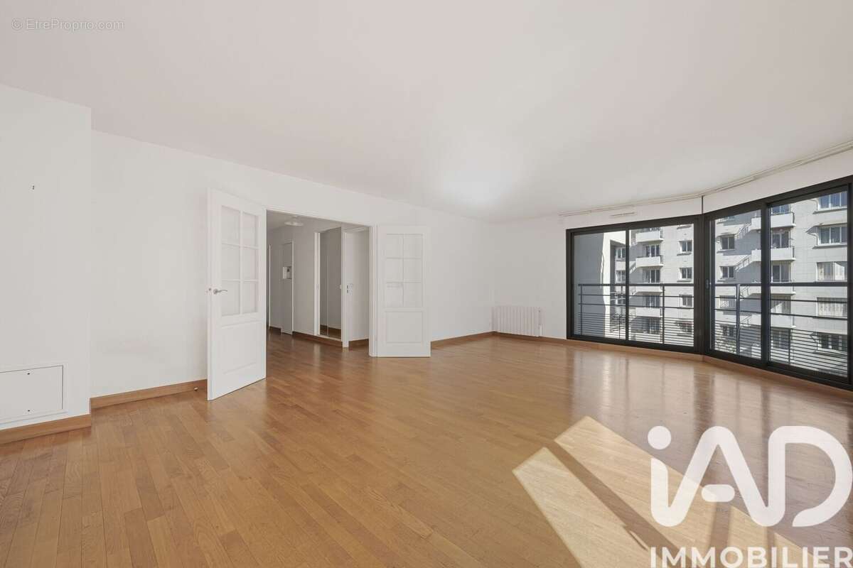 Photo 4 - Appartement à PARIS-16E