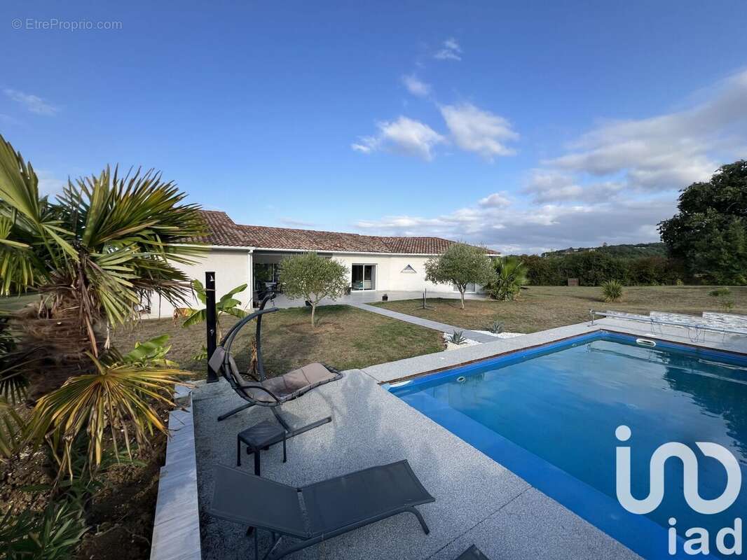 Photo 3 - Maison à ROQUEFORT