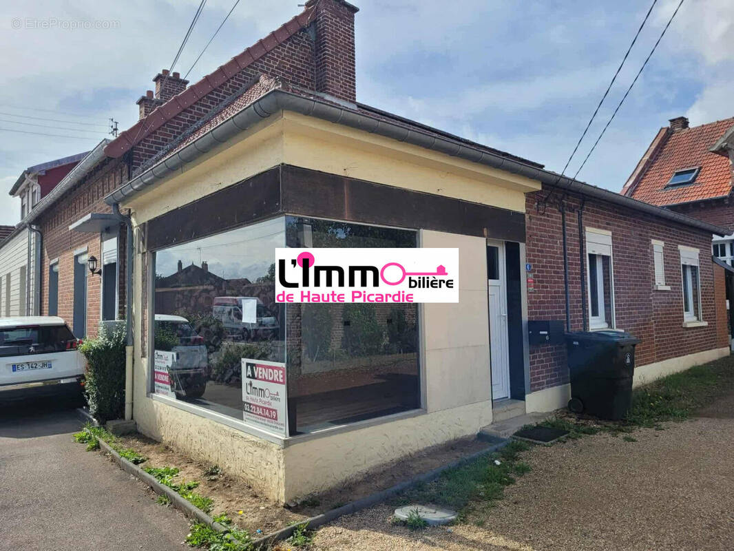 Commerce à ROSIERES-EN-SANTERRE