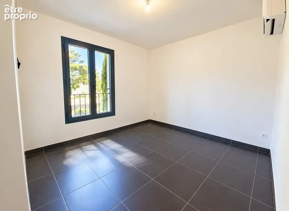 Appartement T3 avec terrasse et piscine à Bonifacio - photo 10