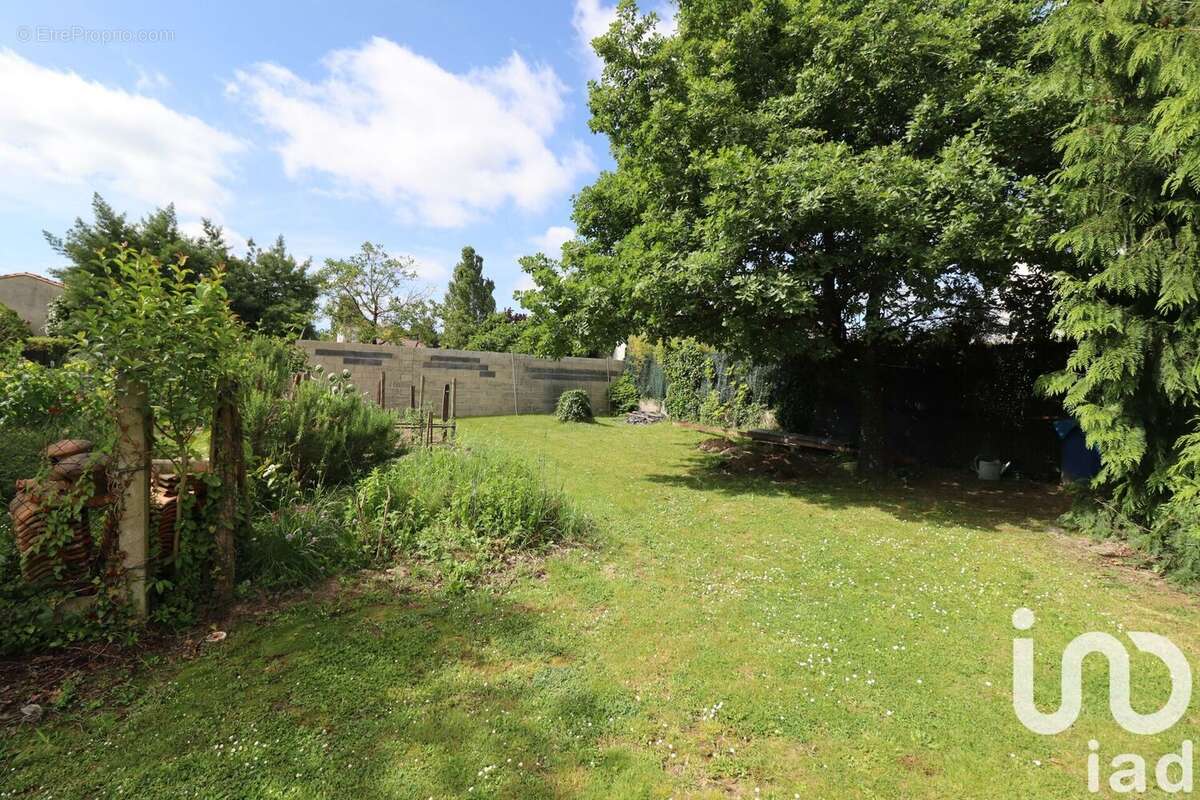 Photo 7 - Terrain à ARTIGUES-PRES-BORDEAUX