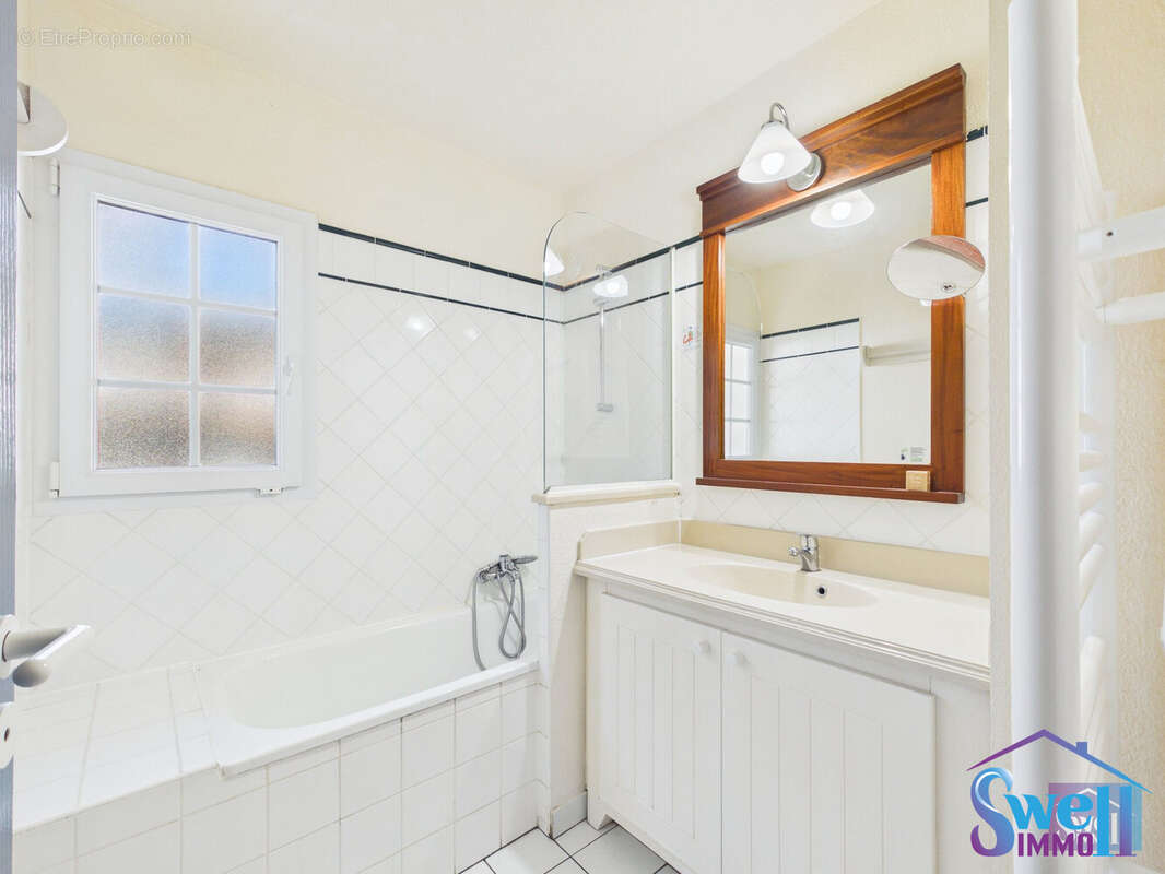 Maison à MOLIETS-ET-MAA