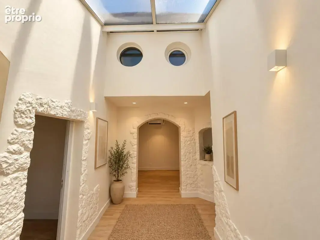 Maison de ville rénovée - photo 2