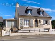 Photo 1 - Maison à SAINT-DOMINEUC