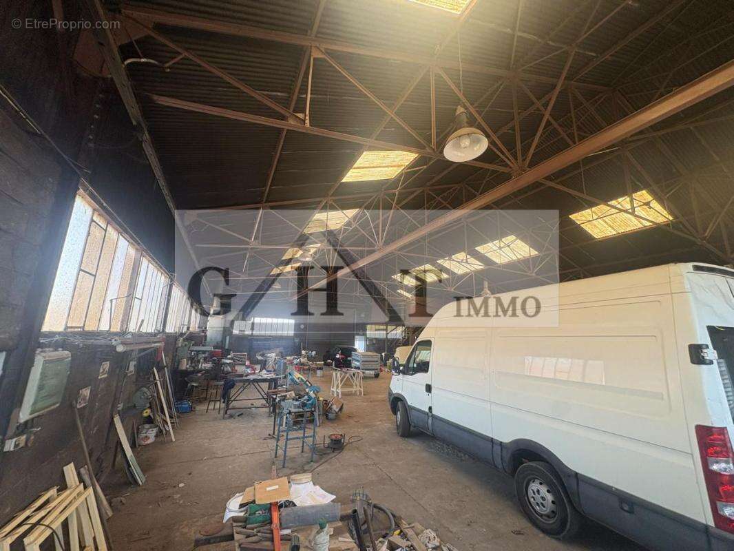 Entrepôt indépendant – 961 m² – dammarie-les-lys (77) - photo 12