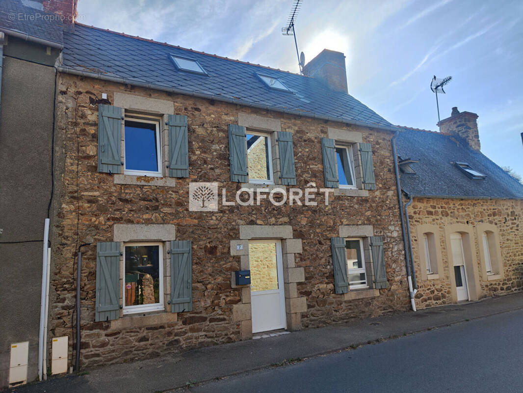 Maison à GOUDELIN