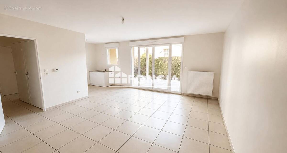 À VENDRE – T2 récent de 55 m² avec terrasse à Lozanne - photo 1