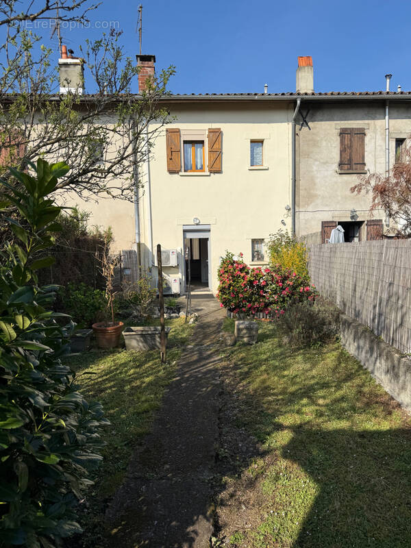 Maison à SAINT-MARTORY