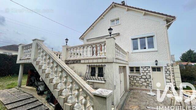 Photo 1 - Maison à SAINT-FARGEAU-PONTHIERRY