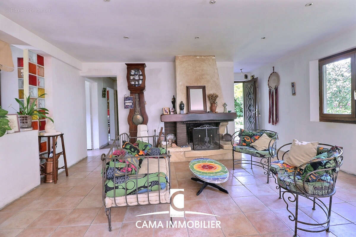 Maison à FONTENAY-LE-FLEURY