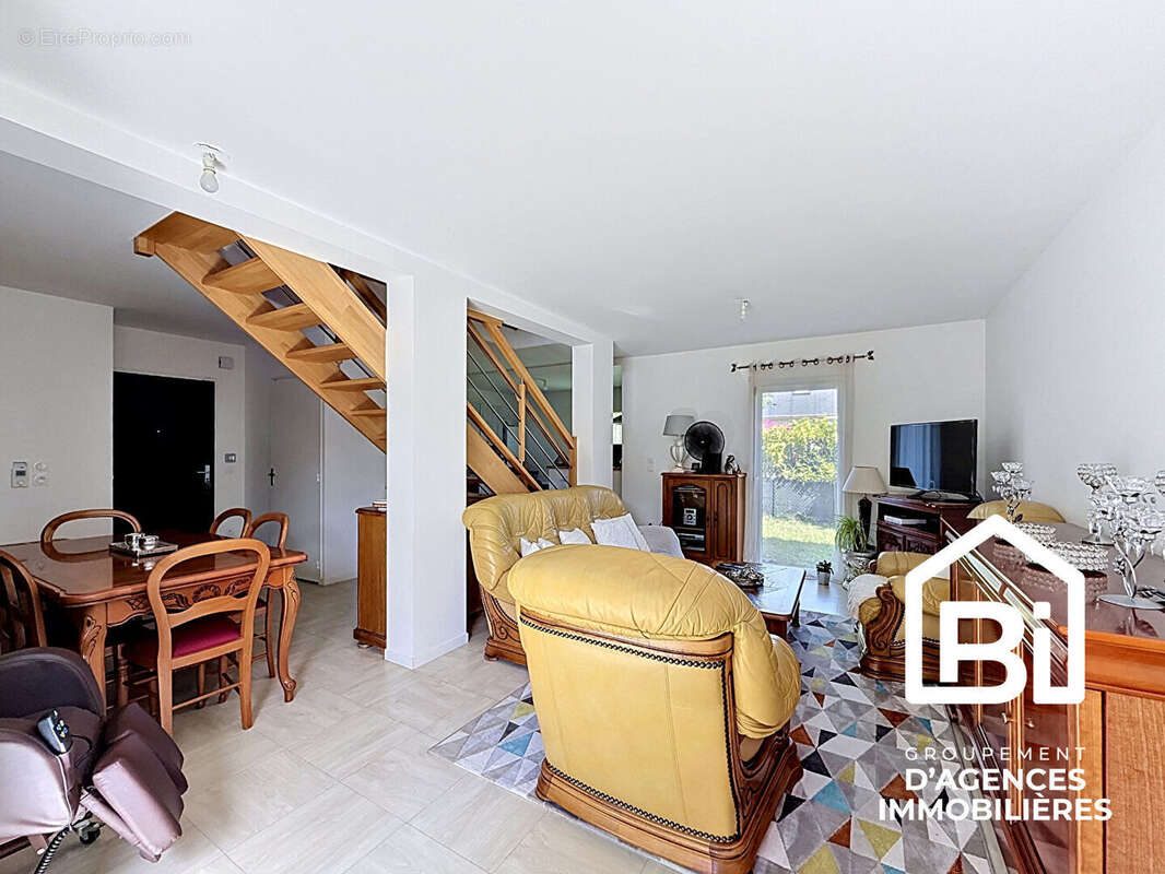 Maison à BRETTEVILLE-L'ORGUEILLEUSE