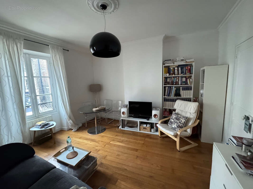 Appartement à VERSAILLES