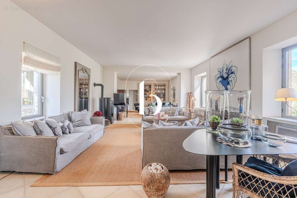 Maison 500 m² à Barjac  - photo 21