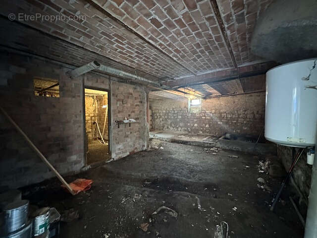 Maison à LORMES