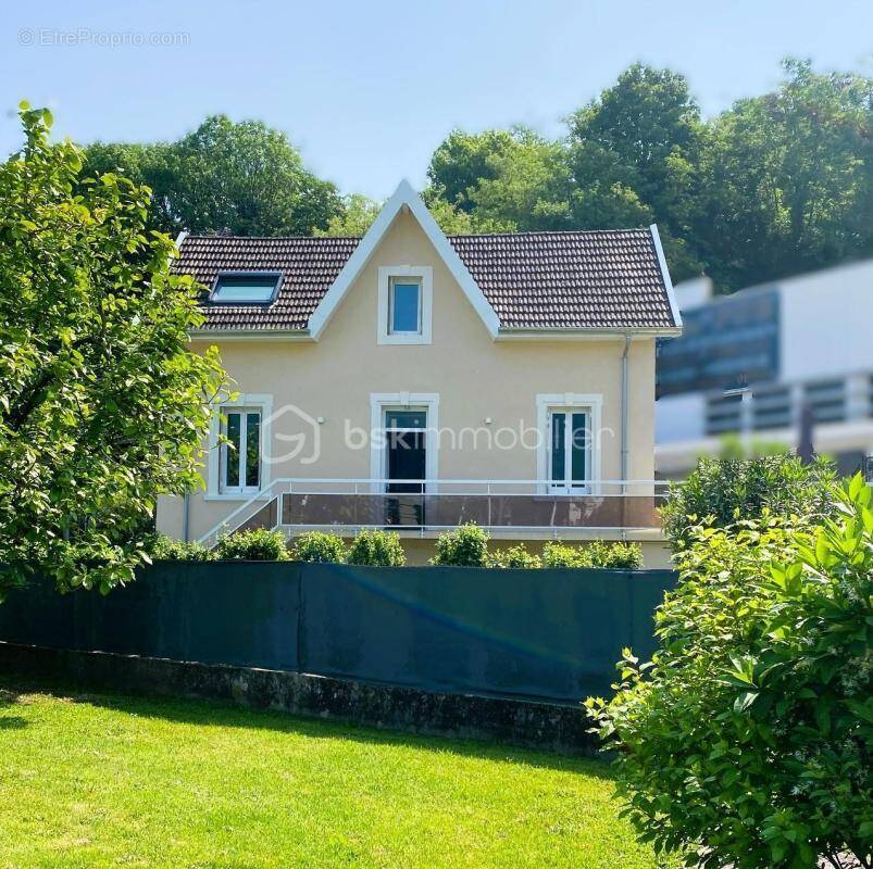 Maison à AIX-LES-BAINS