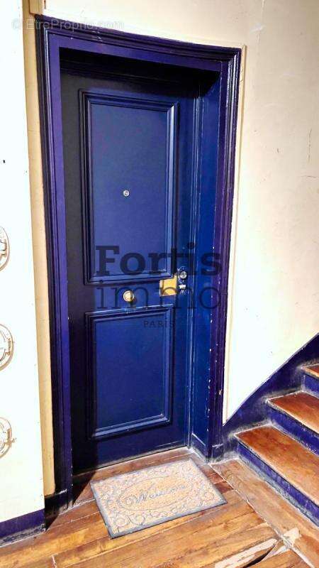 Appartement à PARIS-10E