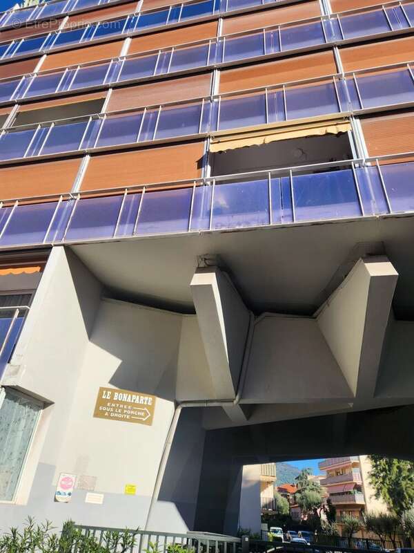 Appartement à ROQUEBRUNE-CAP-MARTIN