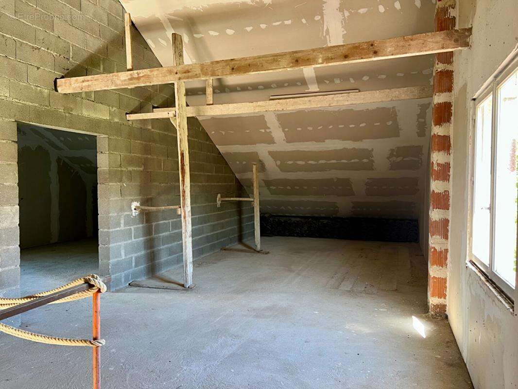 Maison à SAINT-GERVAIS-LA-FORET