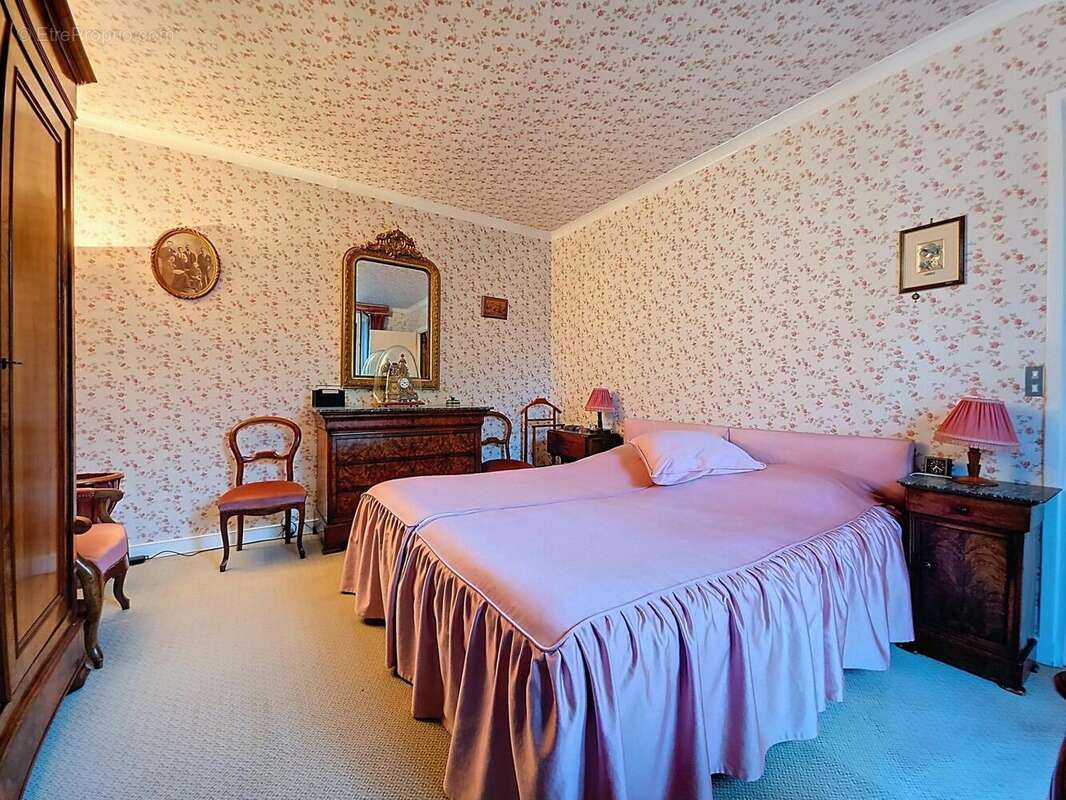 Photo 8 - Maison à LES LILAS