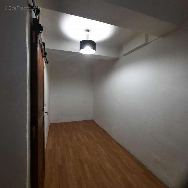 Maison à LA GARDE-FREINET